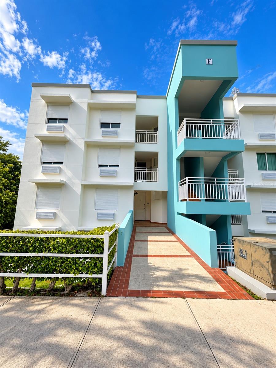 Rd 968 K1.8 LAS COLINAS STREET F202