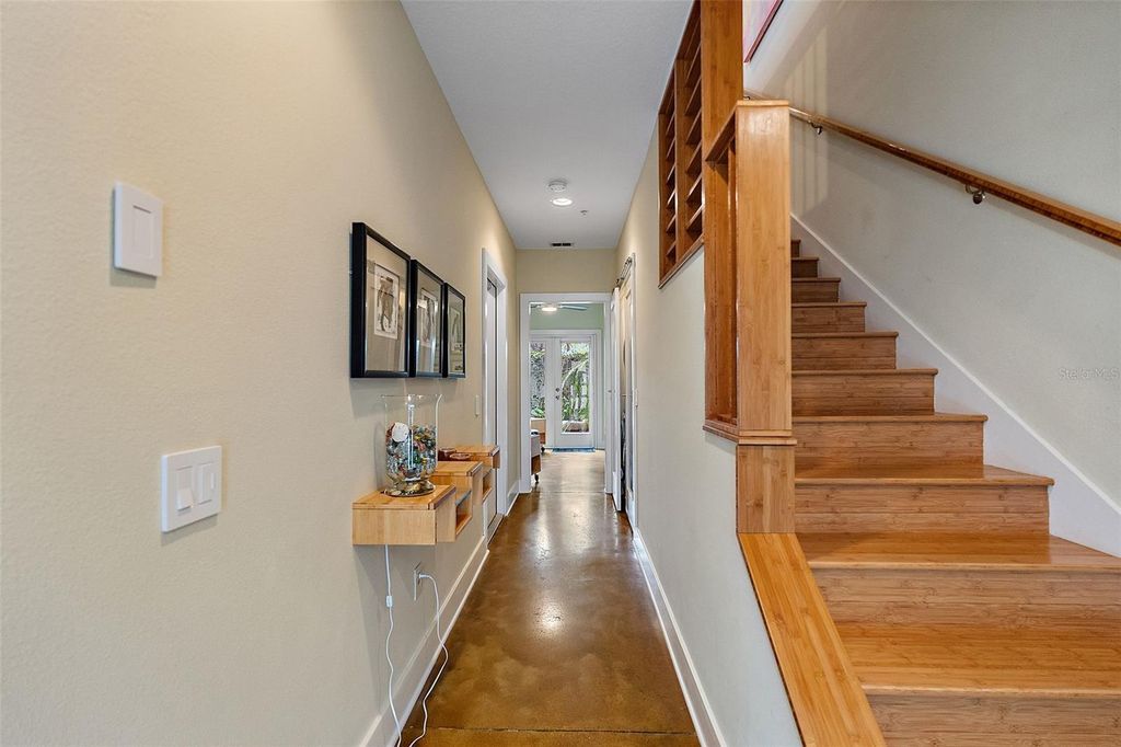 Photo of 325 5th Avenue S #10, St Petersburg, FL 33701 (MLS # TB8484527)