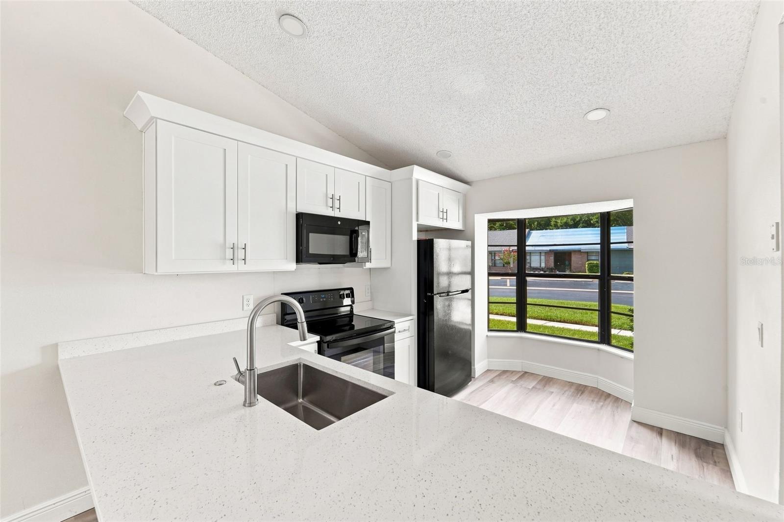 2781 KING OAK CIRCLE
