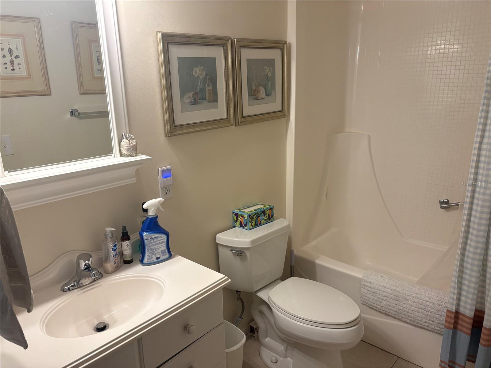UNION PARK VILLAS UNREC - Residential Lease