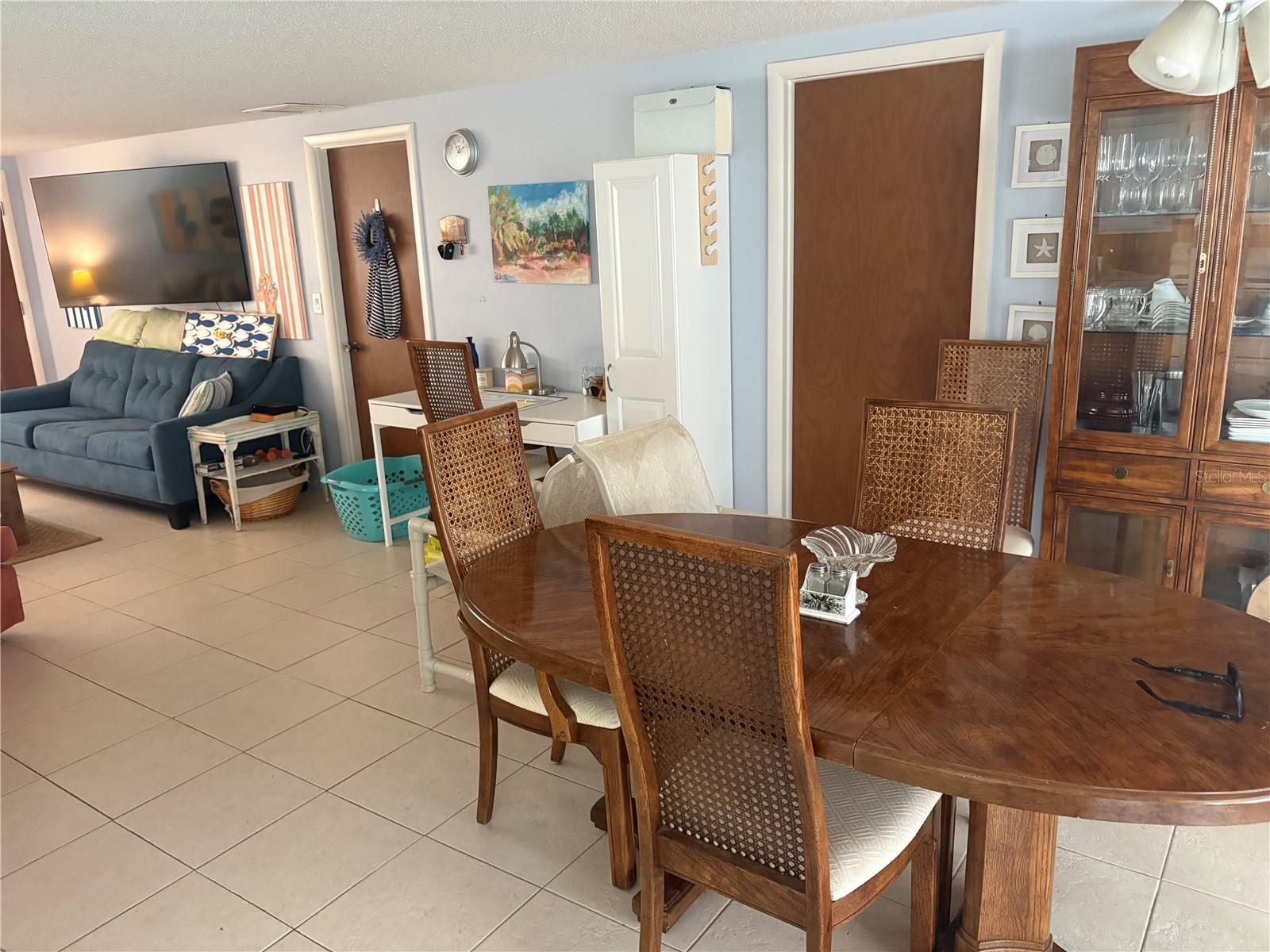 UNION PARK VILLAS UNREC - Residential Lease