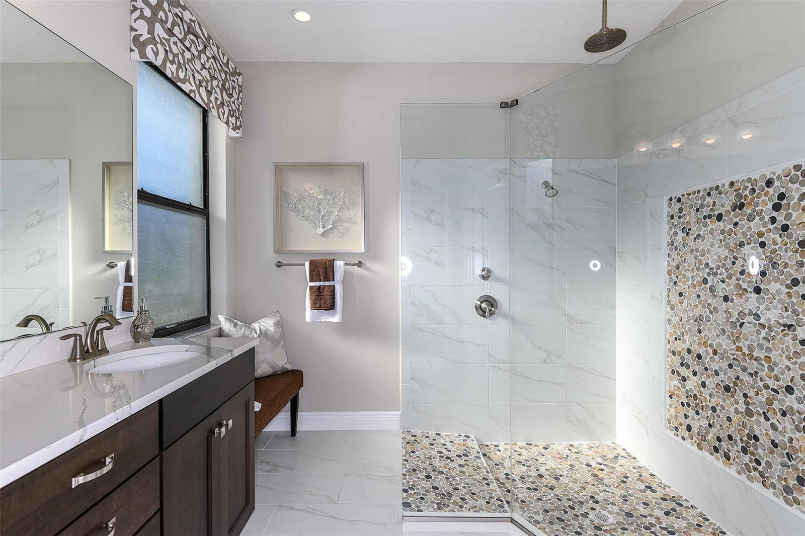 HIDDEN RIDGE - Residential