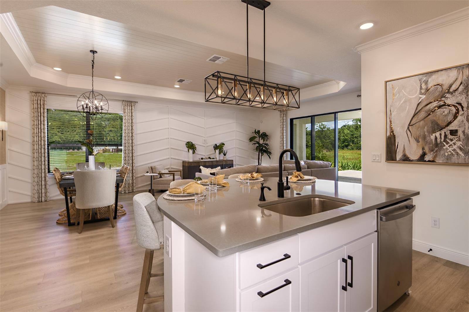 HIDDEN RIDGE - Residential