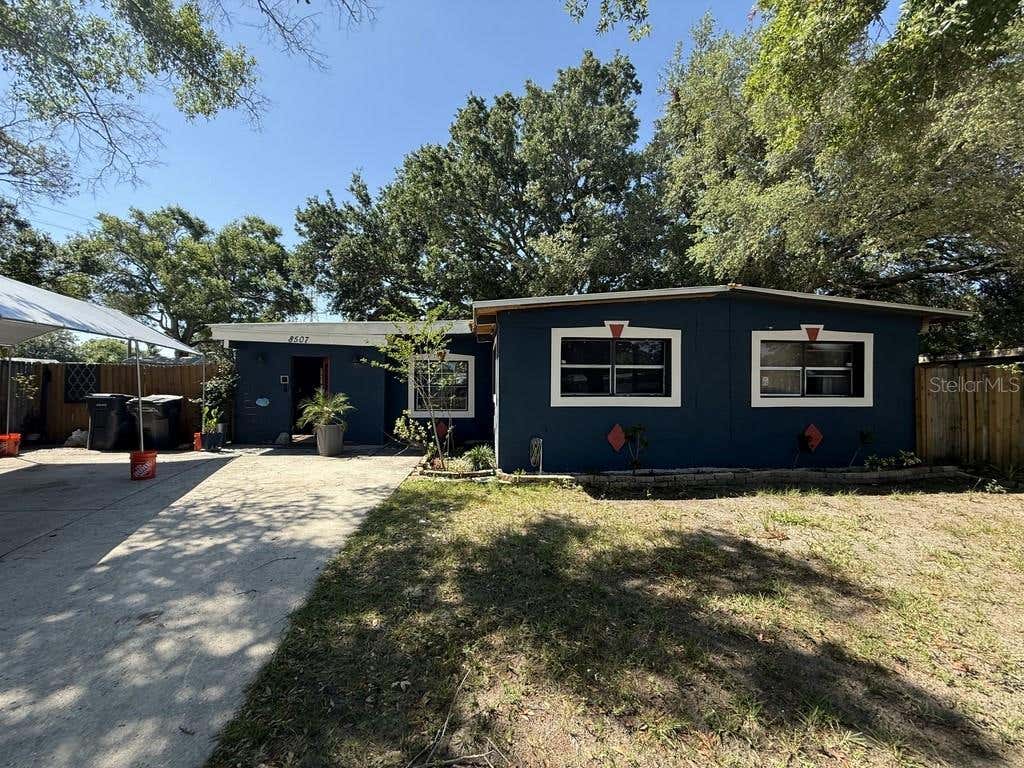 Photo of 8507 Libby Lane, Tampa, FL 33619 (MLS # TB8521226)