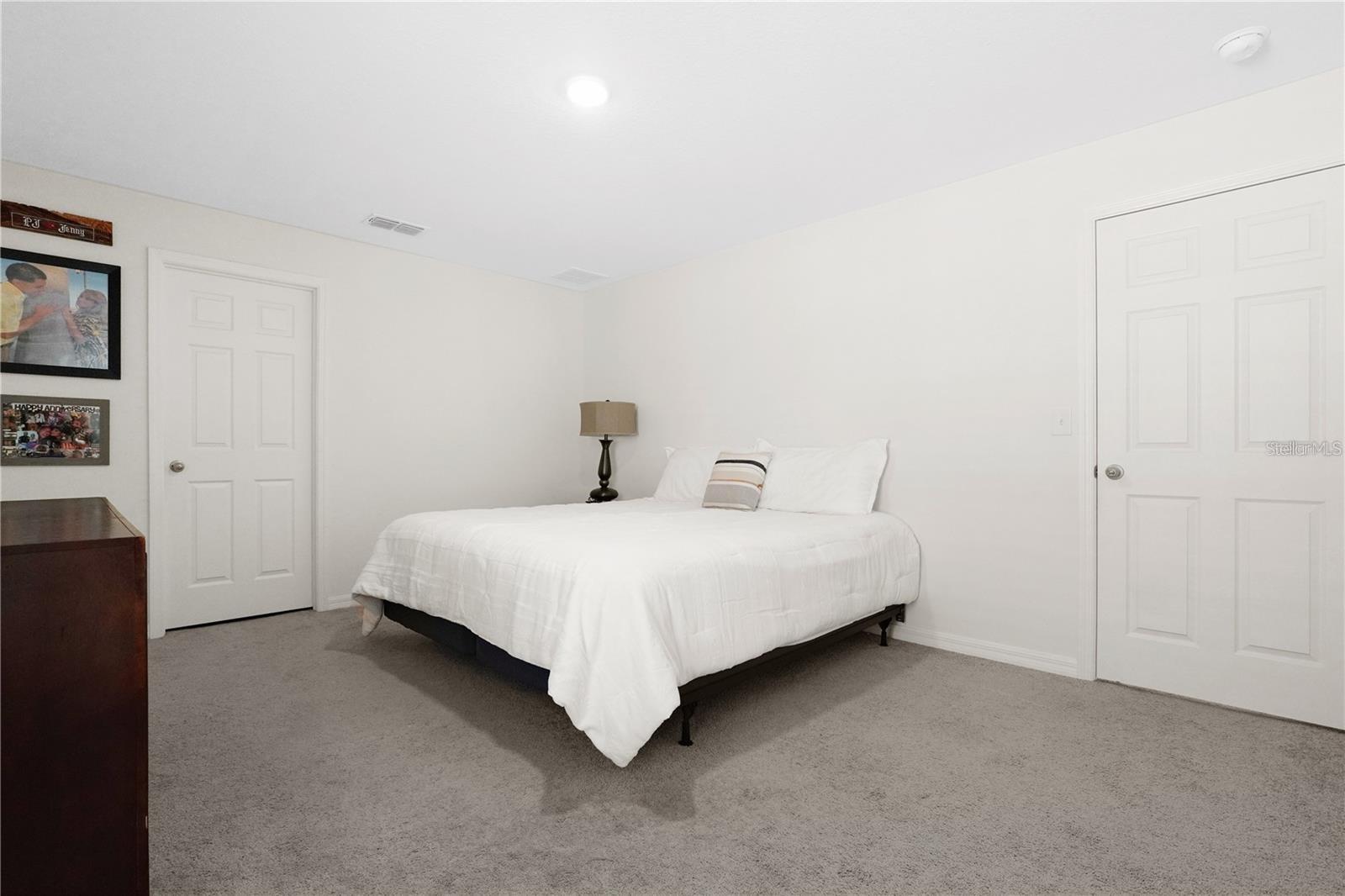 ALFORD OAKS - Residential Lease