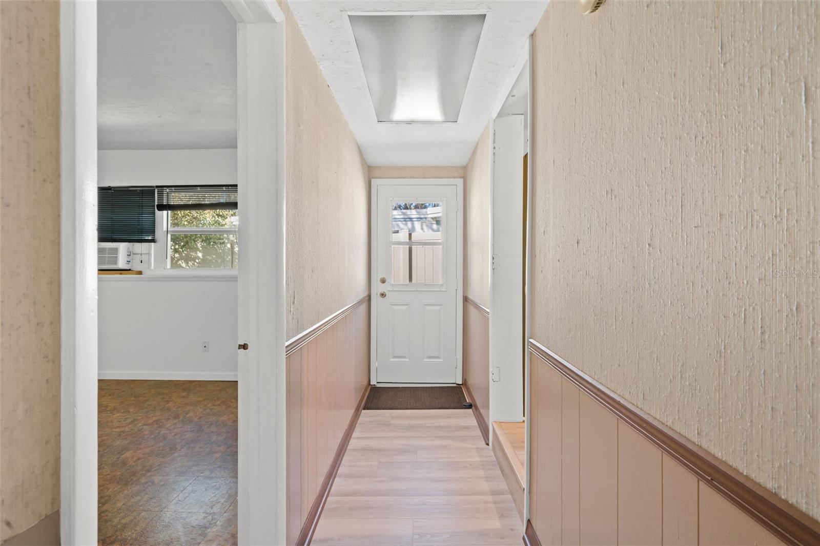 TEMPLE TERRACE RIVERSIDE SUBDI - Residential