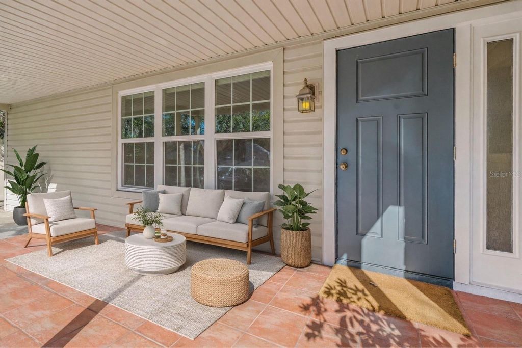 Photo of 412 Berwick Avenue, Temple Terrace, FL 33617 (MLS # TB8476262)