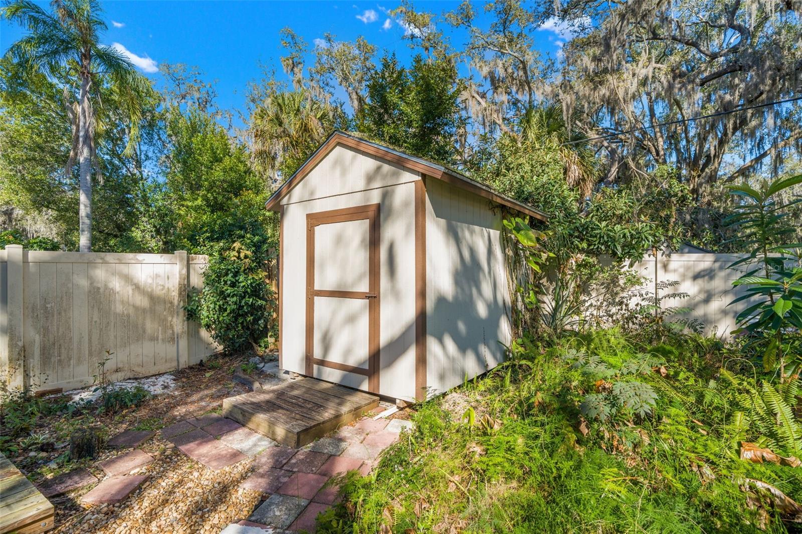 TEMPLE TERRACE RIVERSIDE SUBDI - Residential