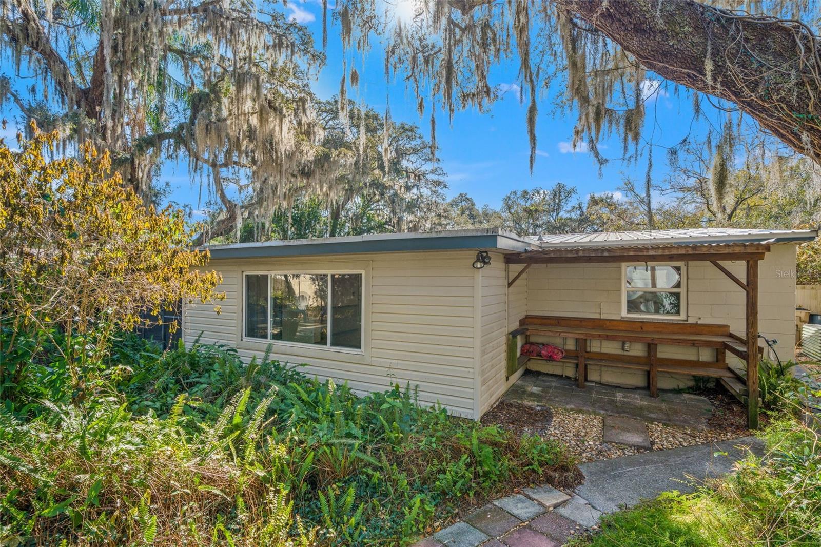 TEMPLE TERRACE RIVERSIDE SUBDI - Residential