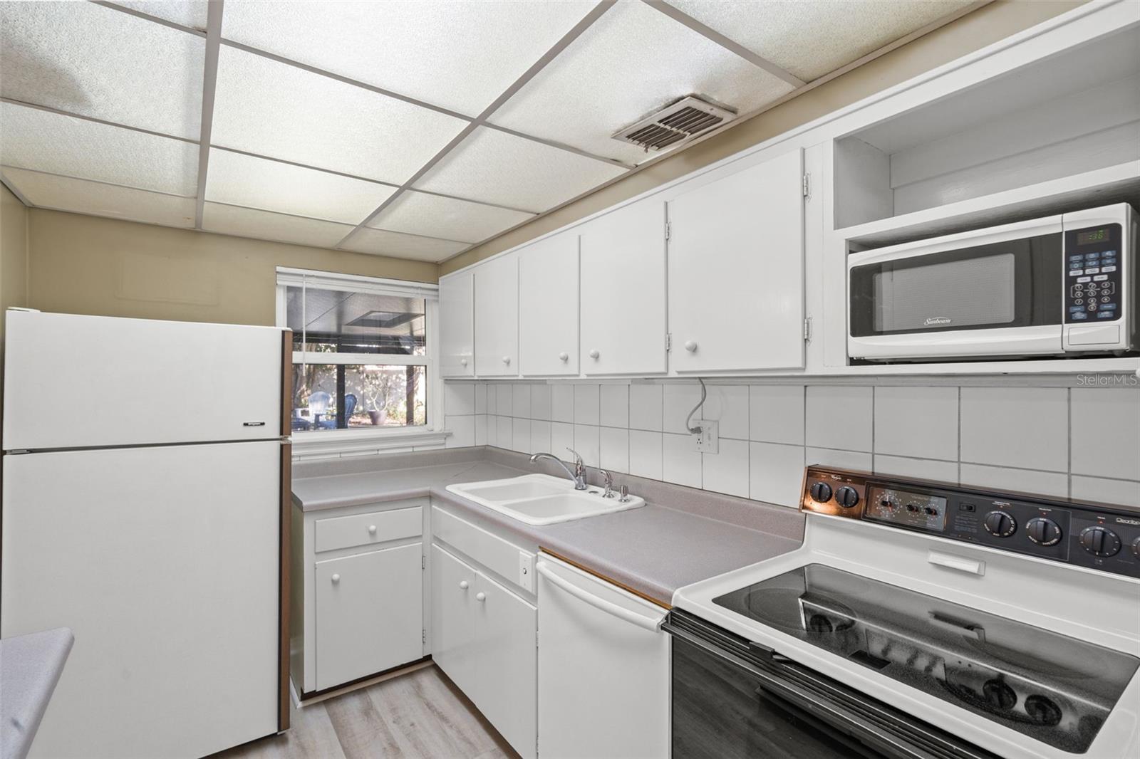 TEMPLE TERRACE RIVERSIDE SUBDI - Residential