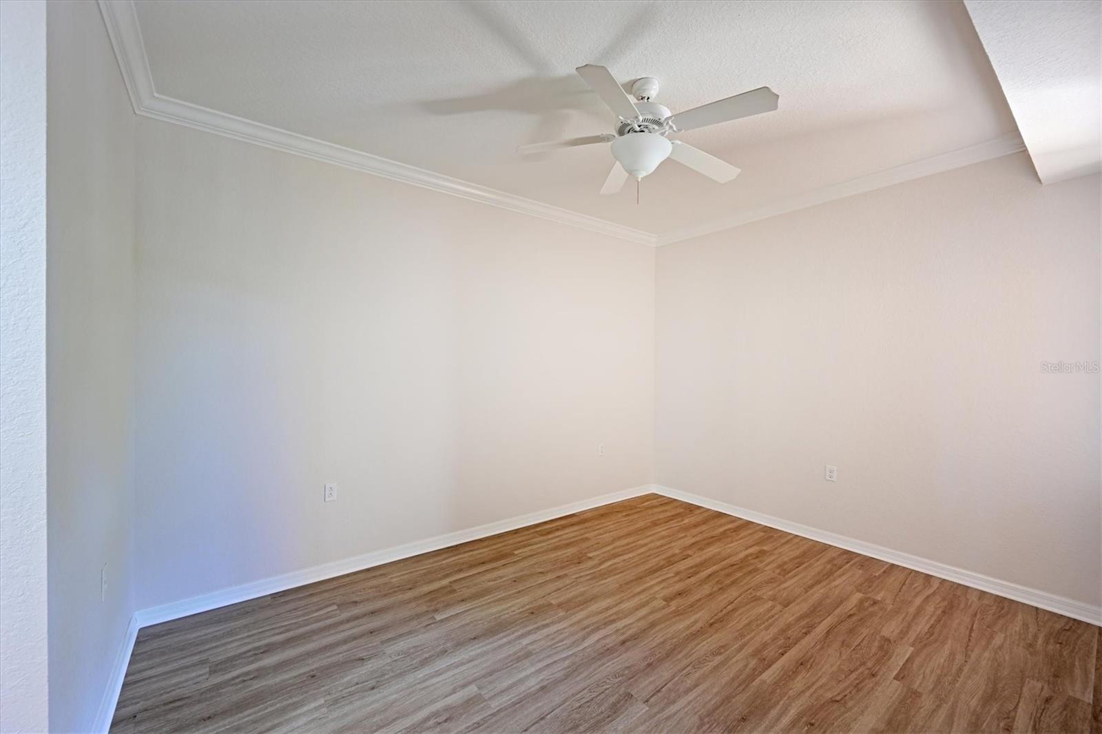 RIVER STRAND - Residential