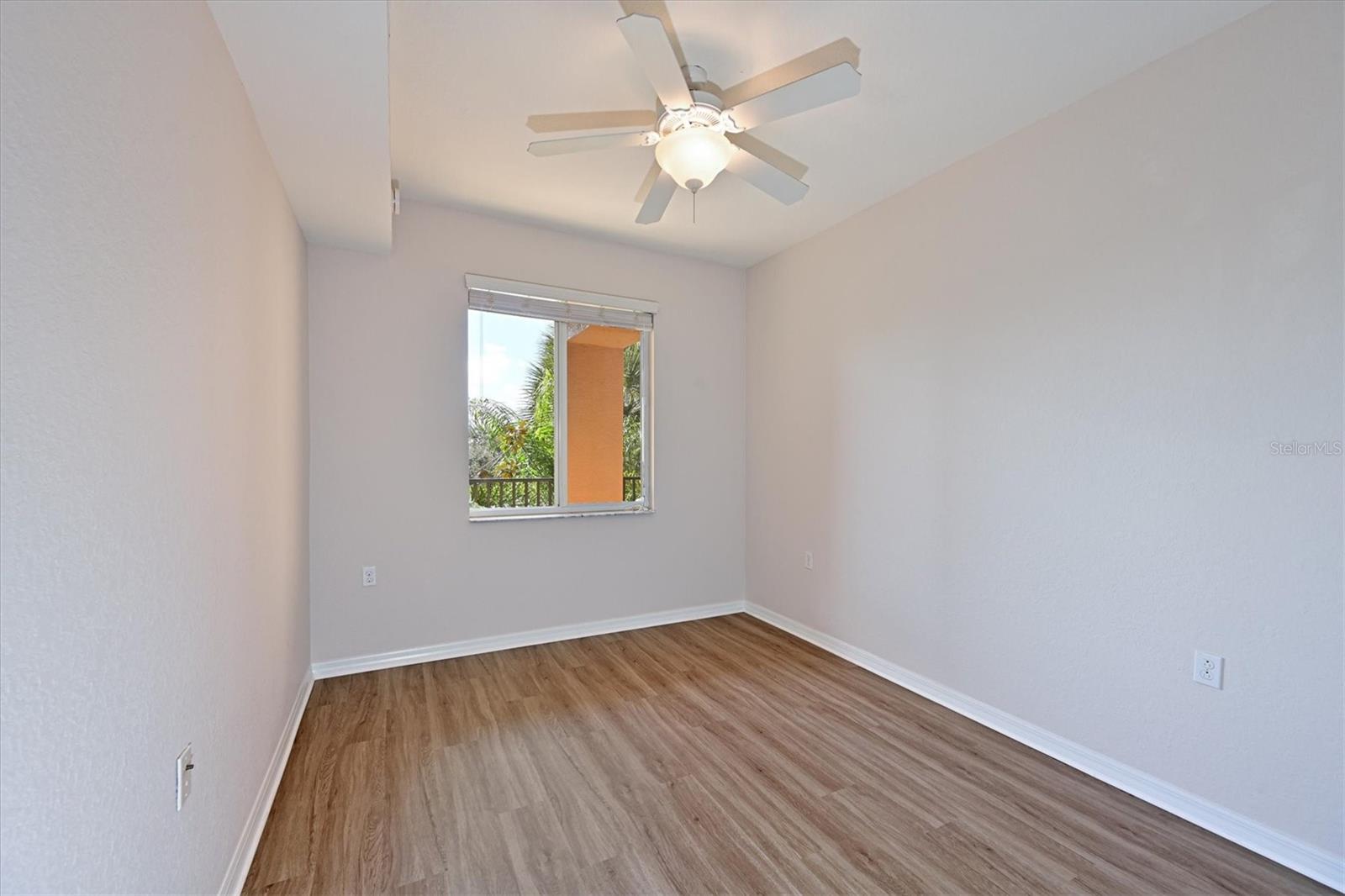 RIVER STRAND - Residential