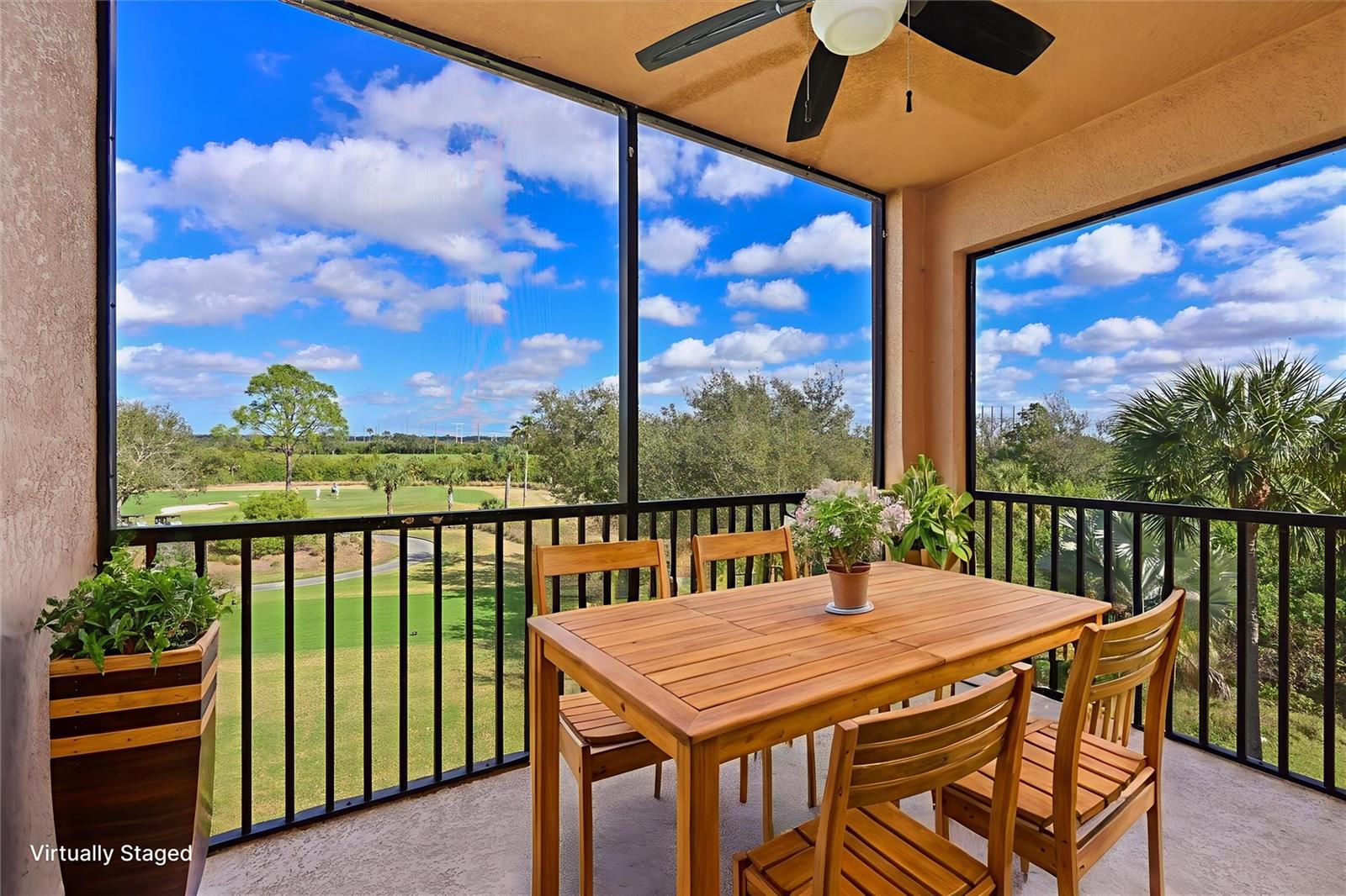 RIVER STRAND - Residential