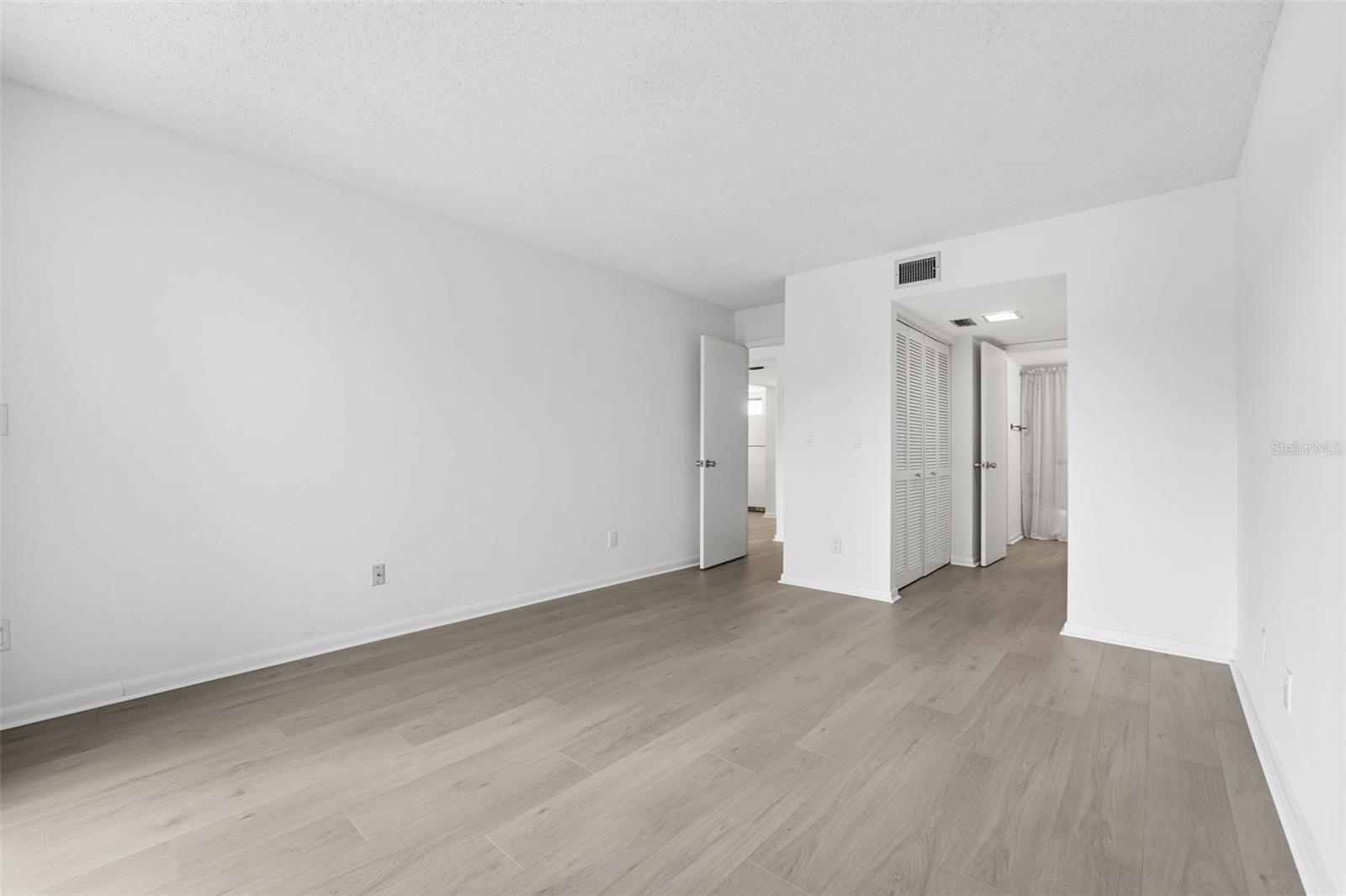 BIRD BAY II - Residential