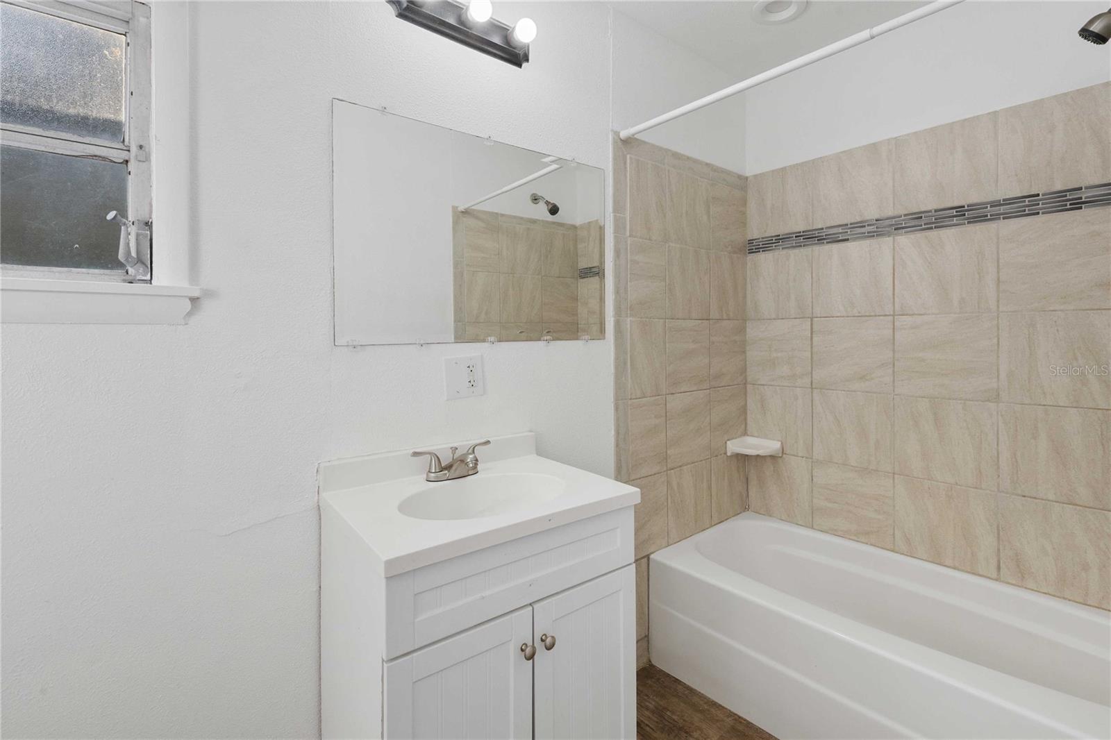 PLANT CITY HEIGHTS - Residential