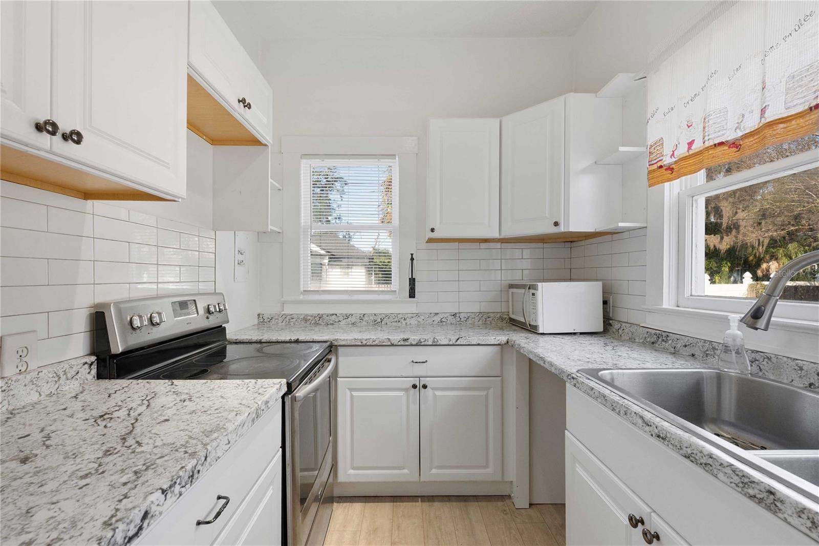 PLANT CITY HEIGHTS - Residential