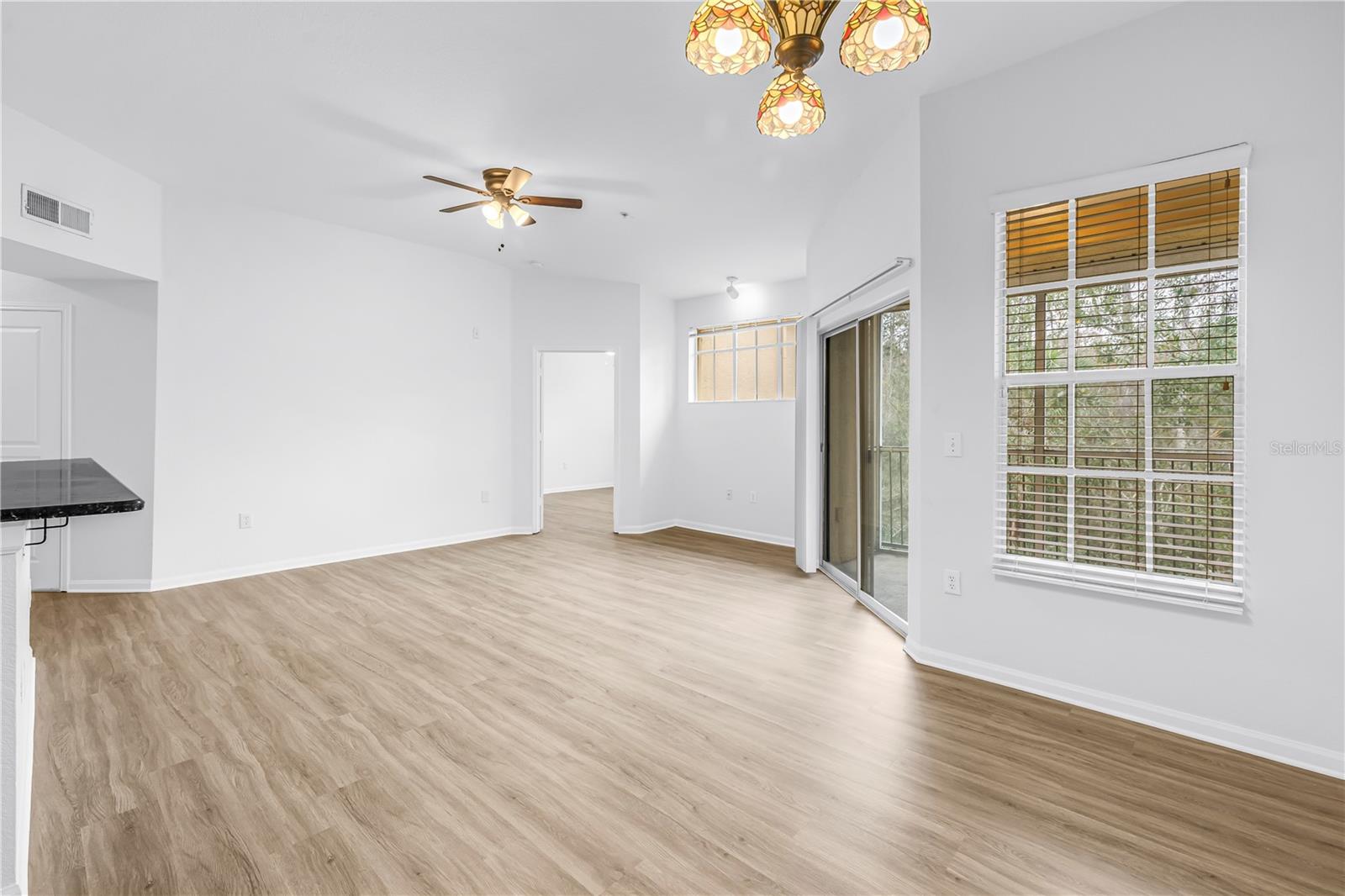 OXFORD PLACE AT TAMPA PALMS A - Residential