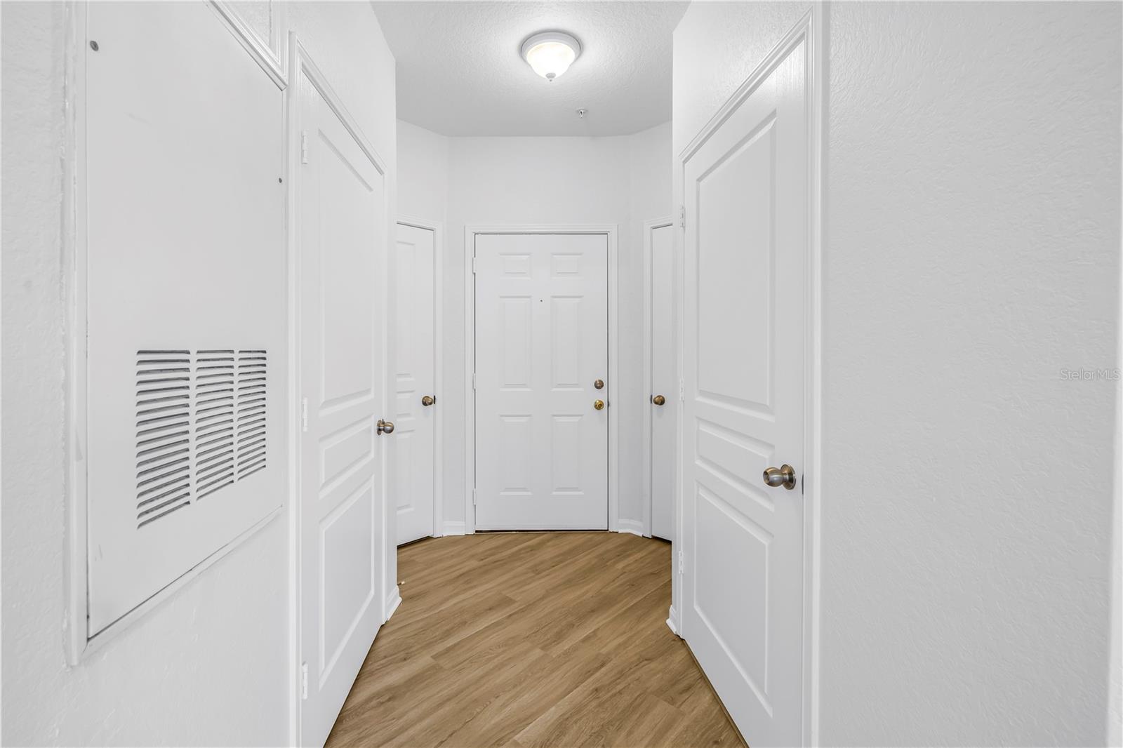 OXFORD PLACE AT TAMPA PALMS A - Residential