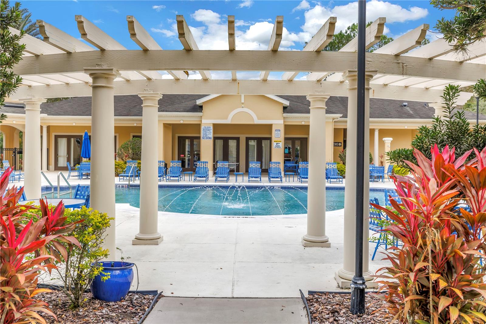 OXFORD PLACE AT TAMPA PALMS A - Residential