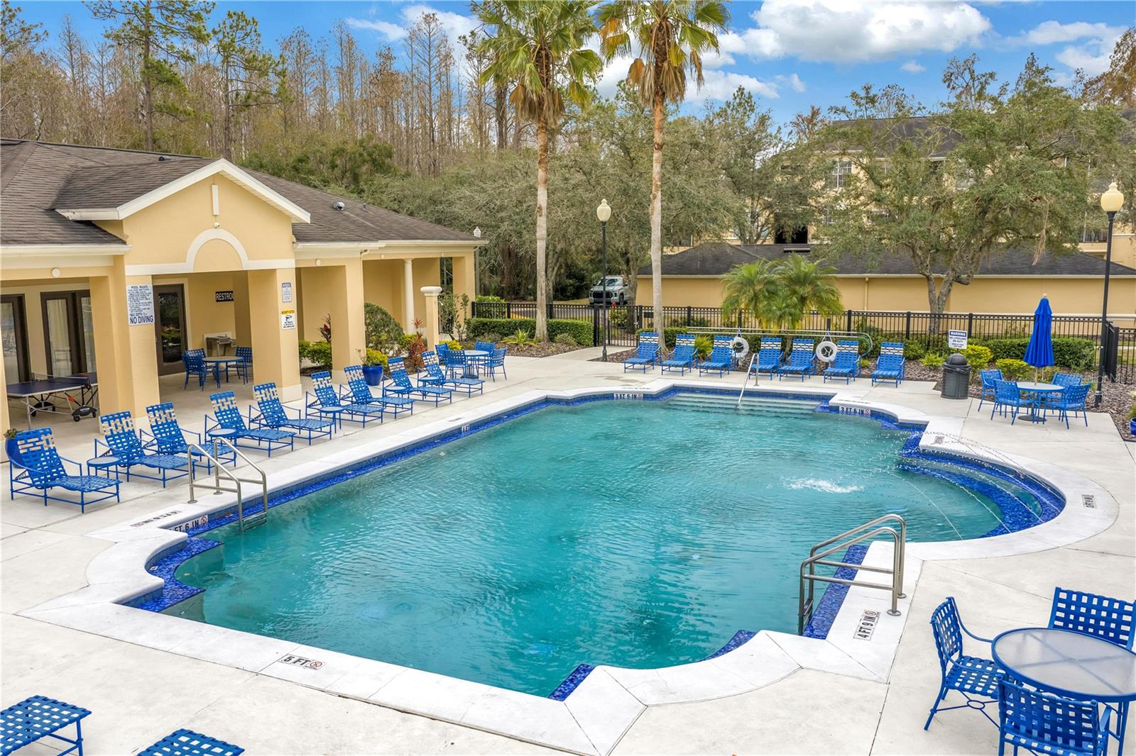 OXFORD PLACE AT TAMPA PALMS A - Residential