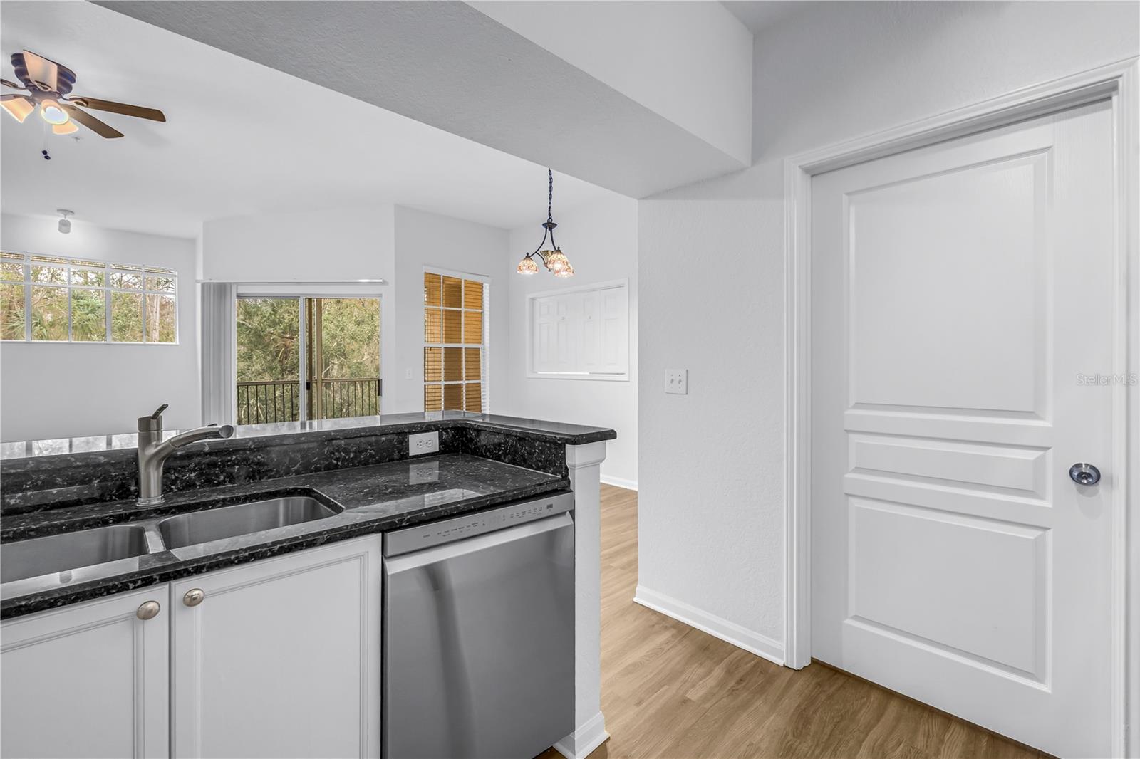 OXFORD PLACE AT TAMPA PALMS A - Residential