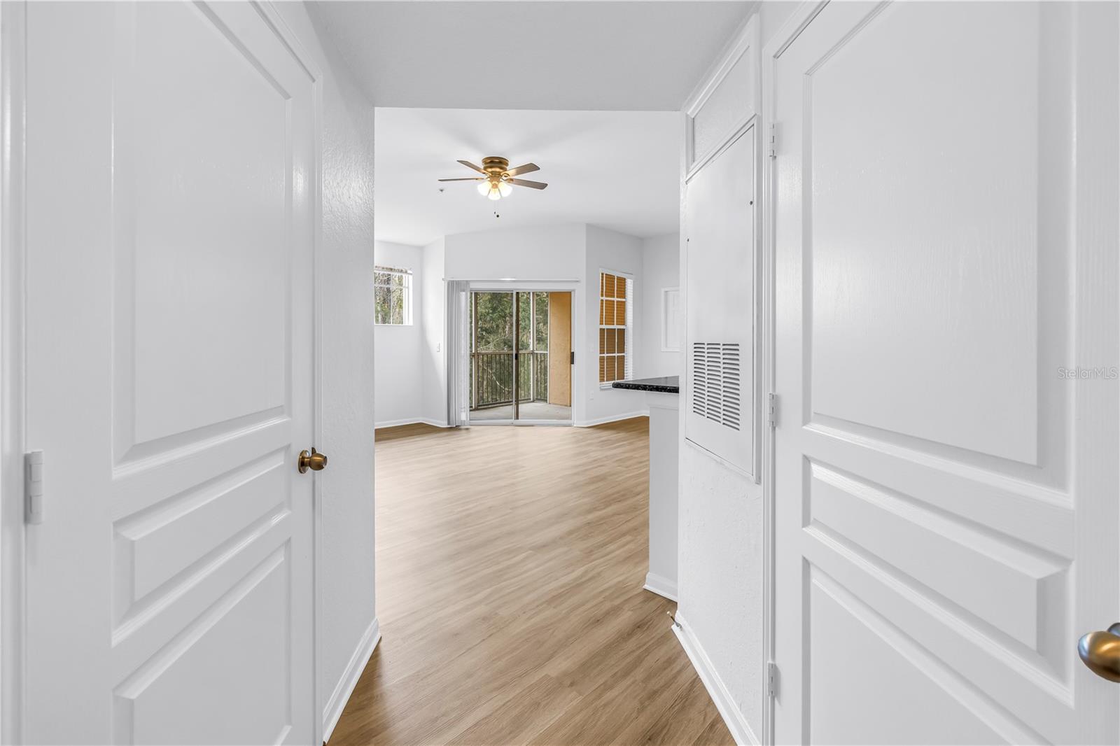 OXFORD PLACE AT TAMPA PALMS A - Residential