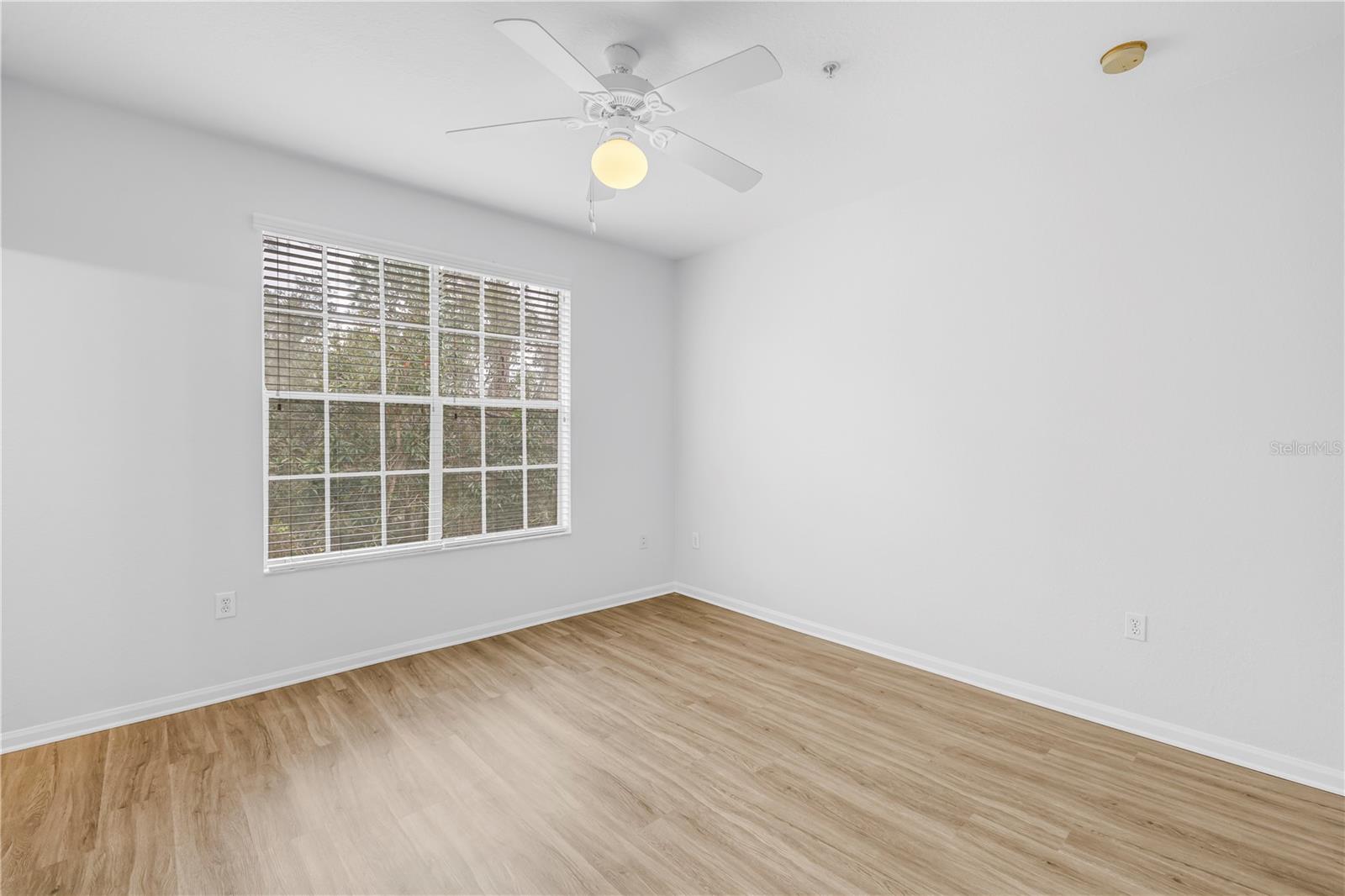 OXFORD PLACE AT TAMPA PALMS A - Residential