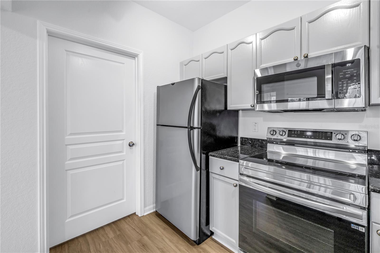 OXFORD PLACE AT TAMPA PALMS A - Residential