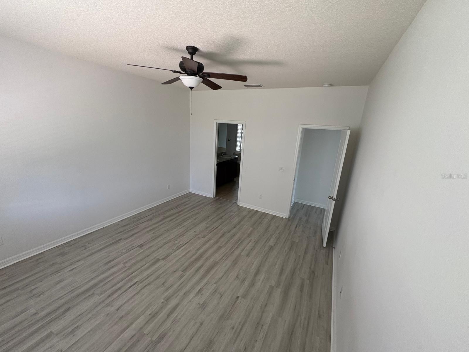 ESPRIT PH 3D - Residential Lease