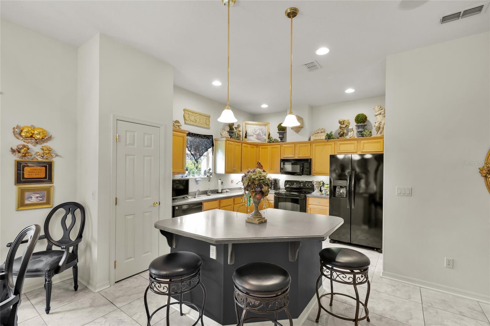 PLANTATION AT LEESBURG - Residential