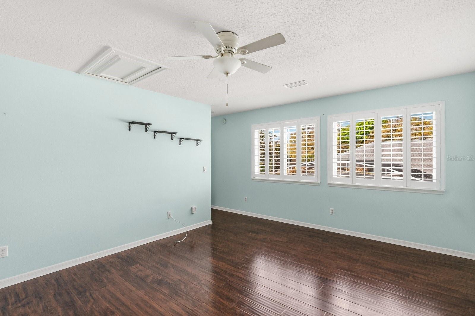 DIAMOND COVEB - Residential