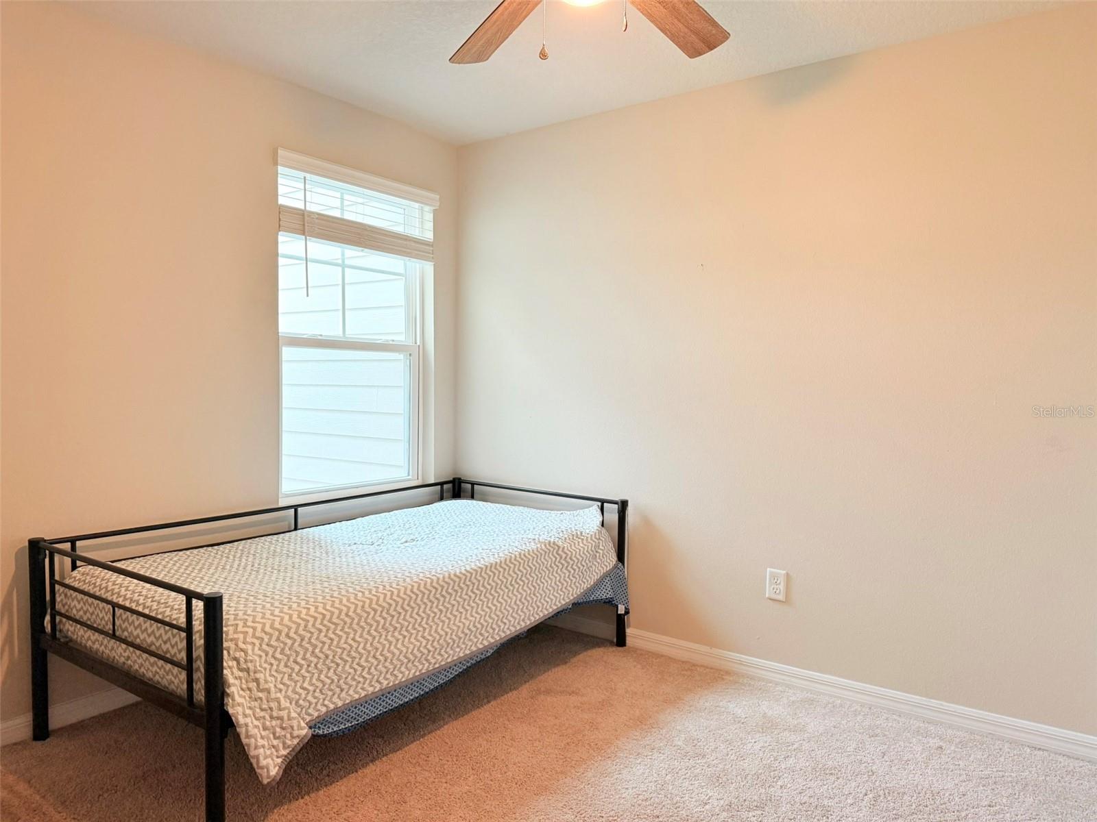 TOWNS/WATERGRASS - Residential Lease