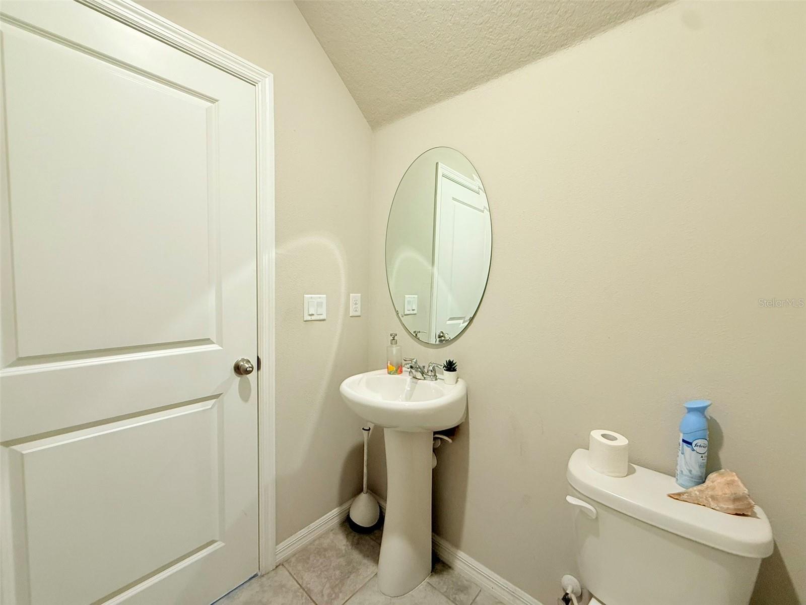 TOWNS/WATERGRASS - Residential Lease