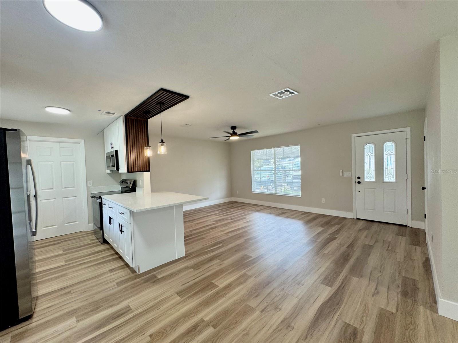 DELTONA LAKES UNIT 03 - Residential