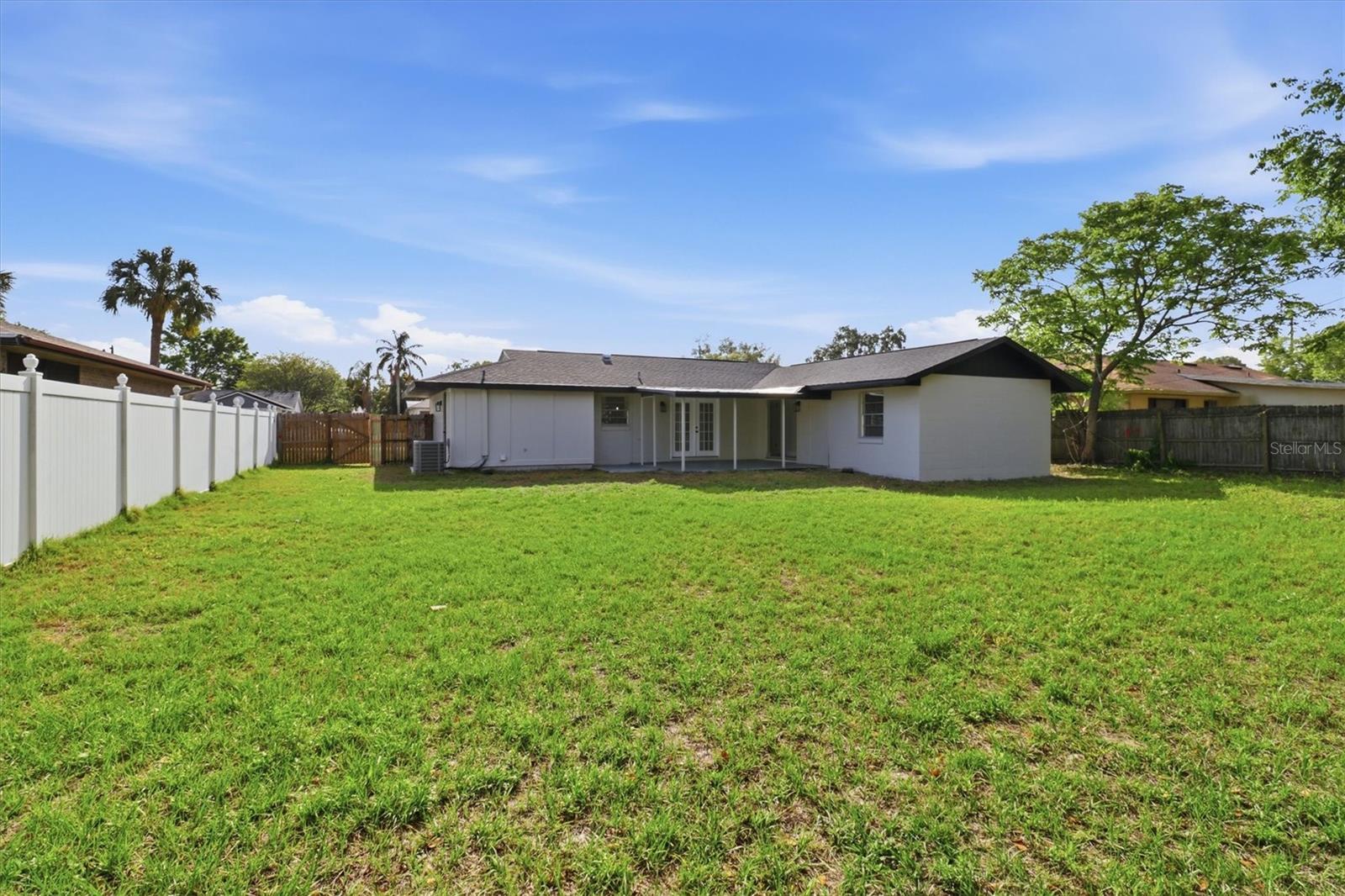 DELTONA LAKES UNIT 03 - Residential