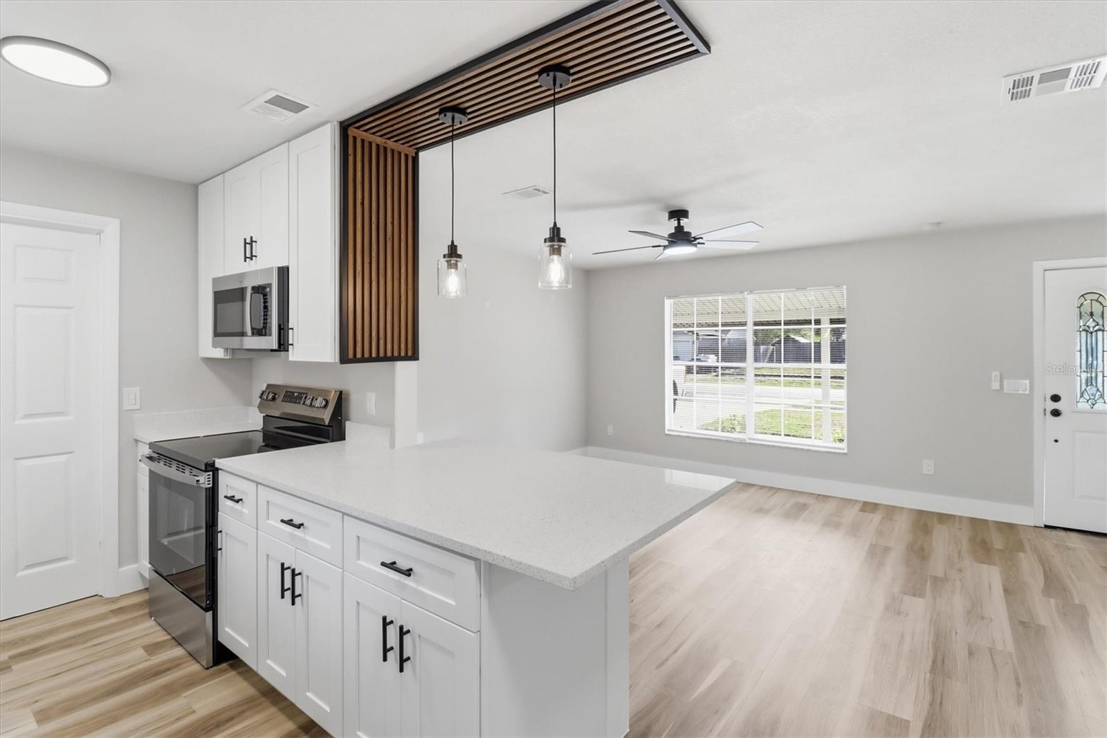 DELTONA LAKES UNIT 03 - Residential