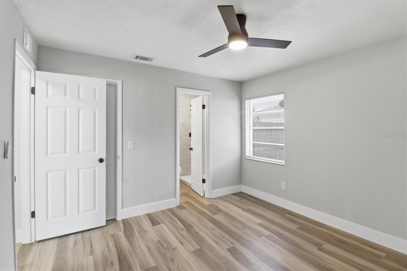 DELTONA LAKES UNIT 03 - Residential