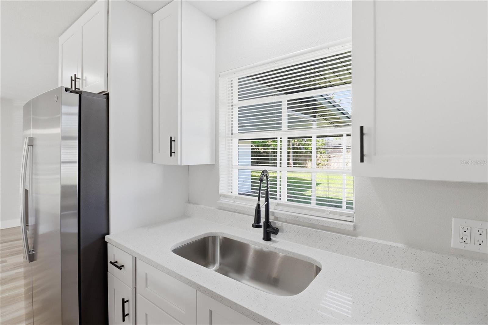 DELTONA LAKES UNIT 03 - Residential