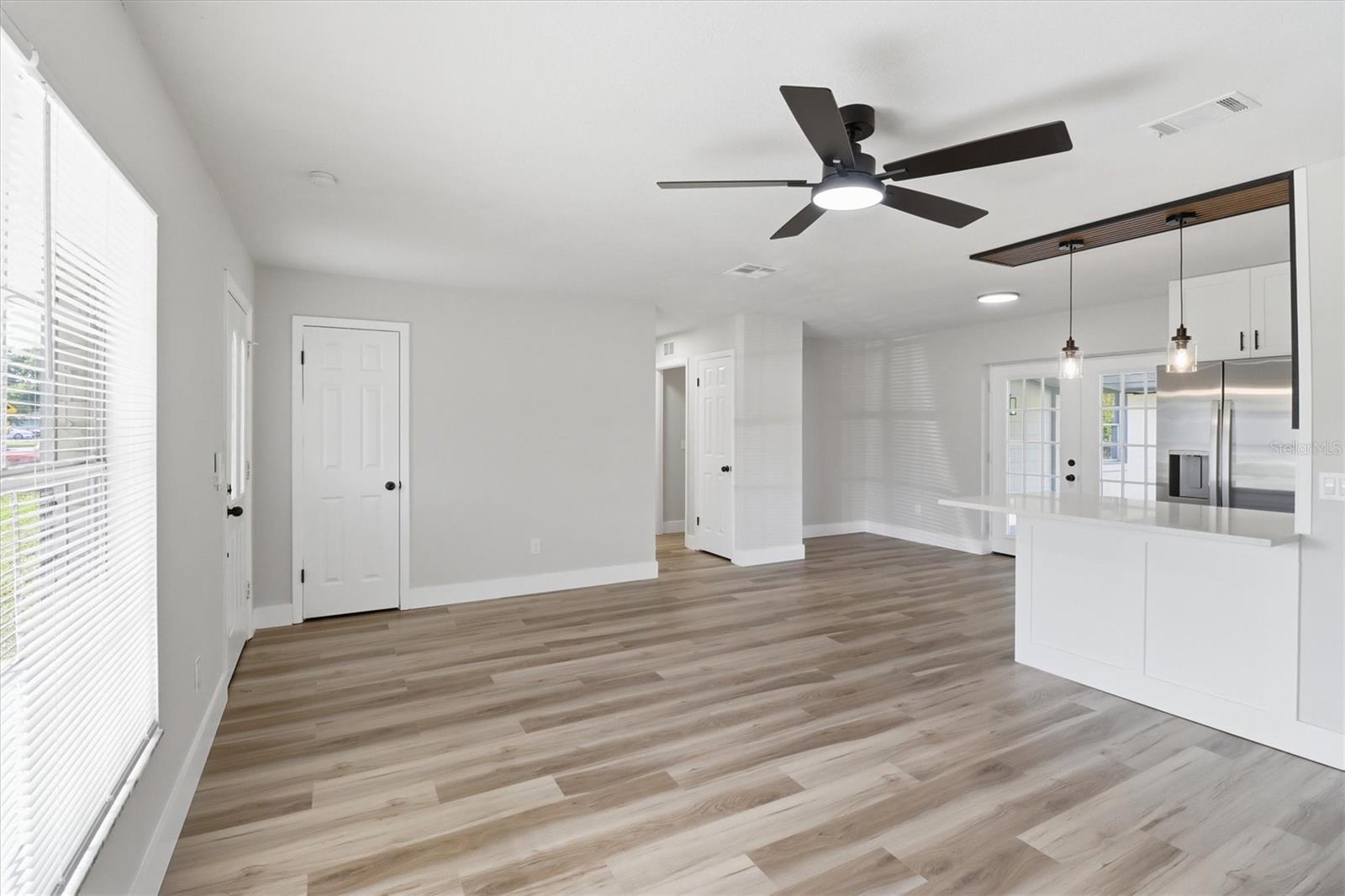 DELTONA LAKES UNIT 03 - Residential