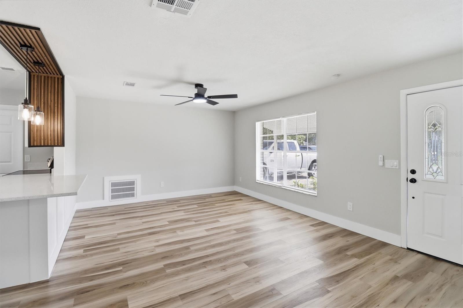 DELTONA LAKES UNIT 03 - Residential