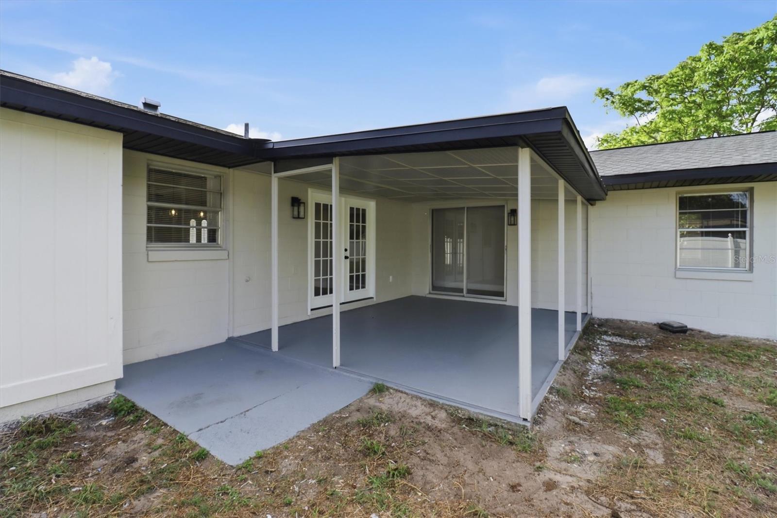 DELTONA LAKES UNIT 03 - Residential