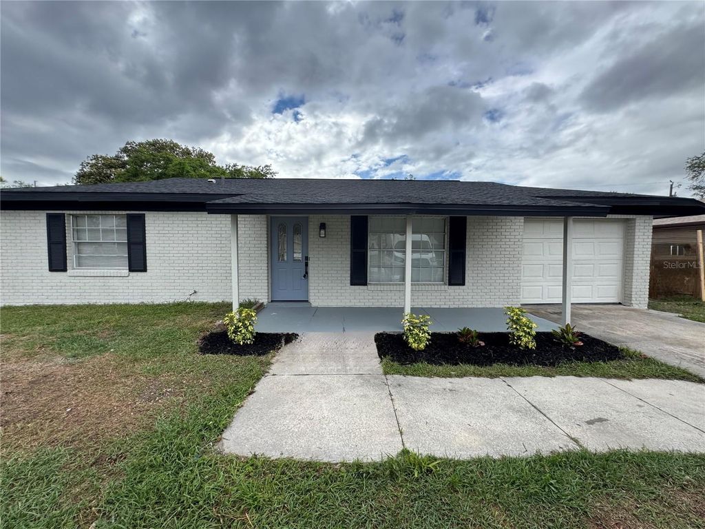 Photo of 1648 Urbana Avenue, Deltona, FL 32725 (MLS # O6396017)
