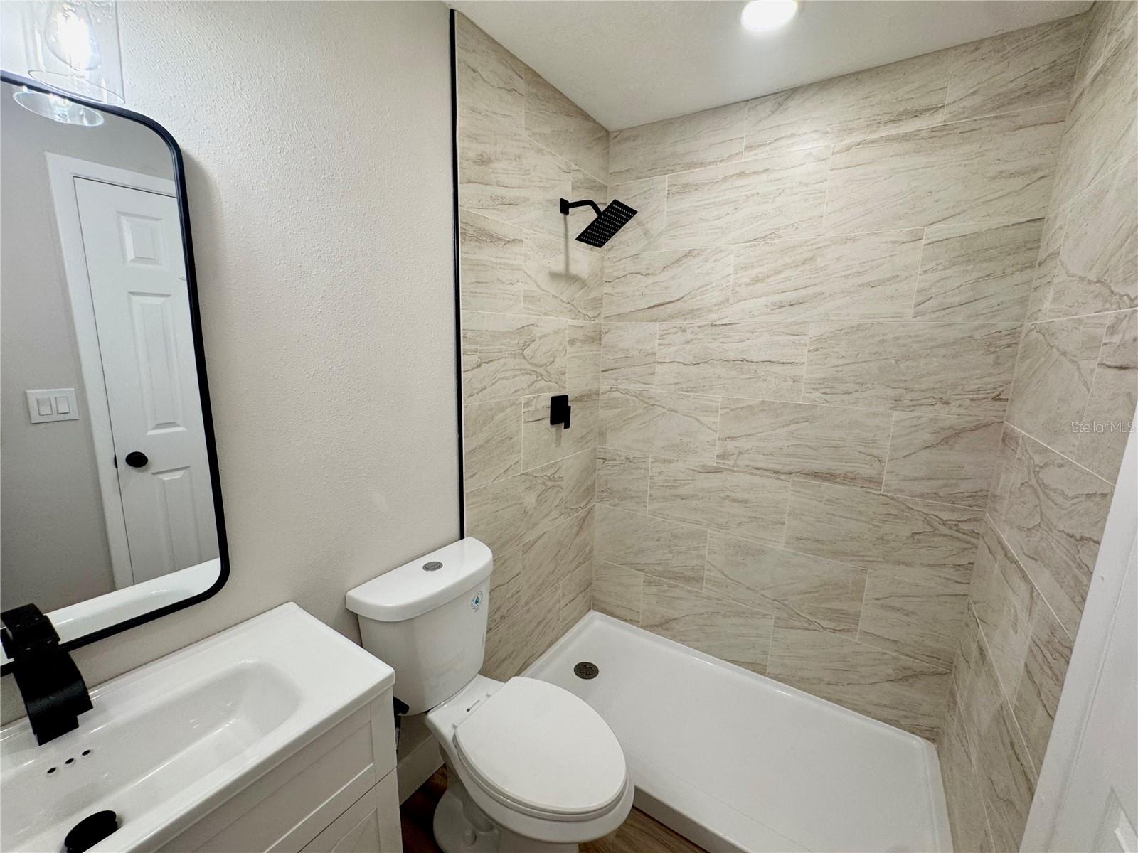 DELTONA LAKES UNIT 03 - Residential