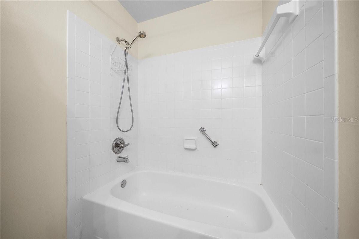 DELTONA LAKES UNIT 42 - Residential