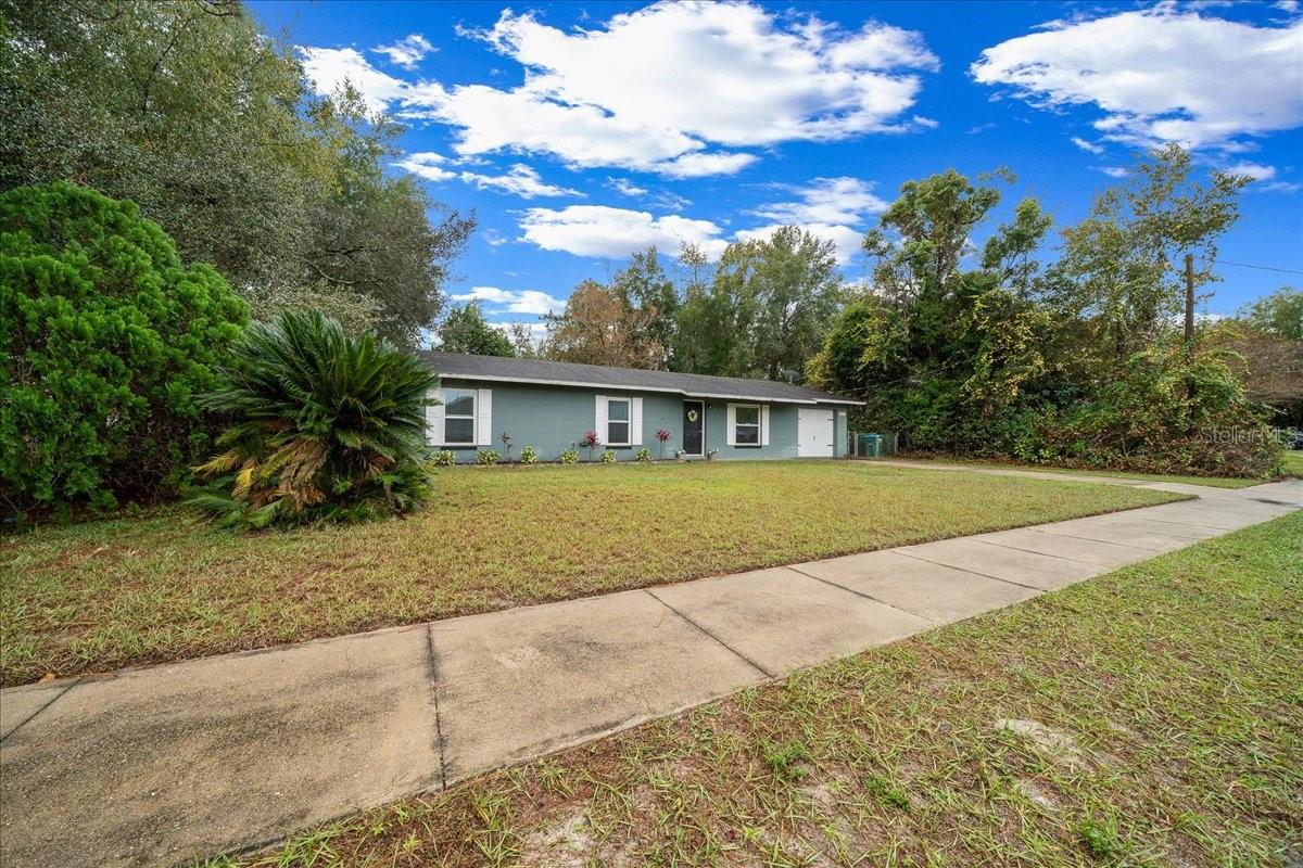 DELTONA LAKES UNIT 42 - Residential