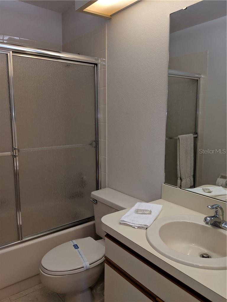 CASA DEL SOL - Residential Lease