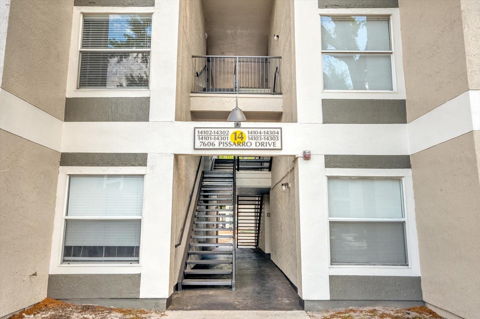 SAND LAKE PRIVATE RESIDENCES BLD - Residential Lease