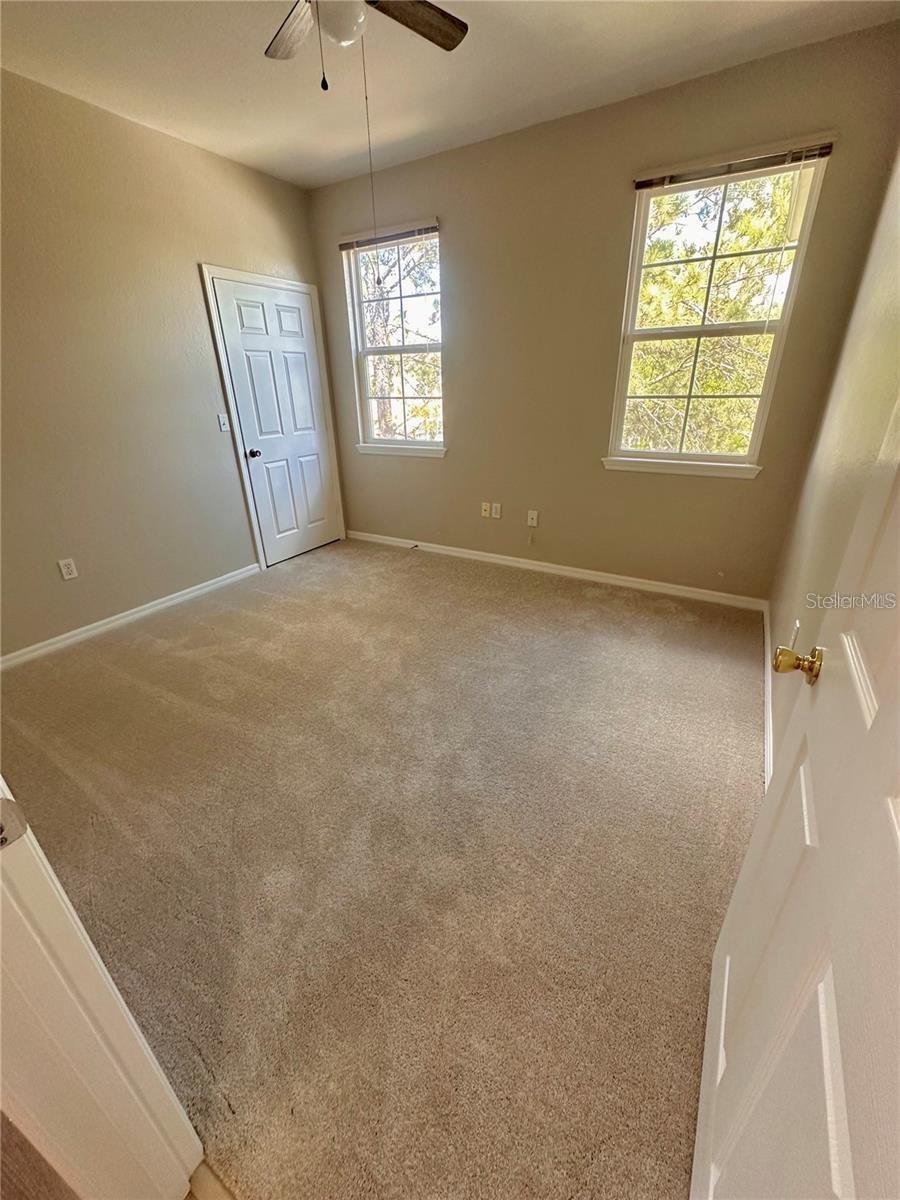 HAMPTONS/METROWEST - Residential Lease