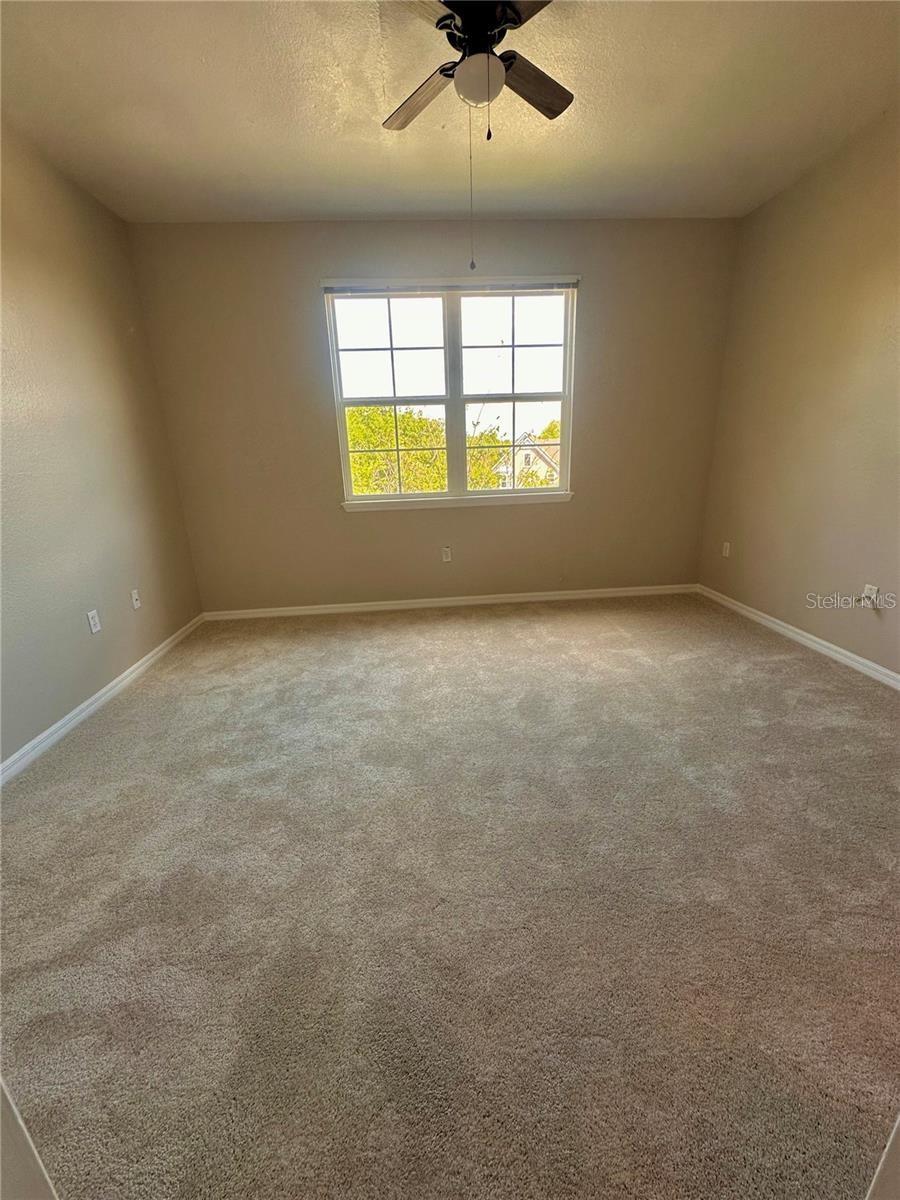 HAMPTONS/METROWEST - Residential Lease
