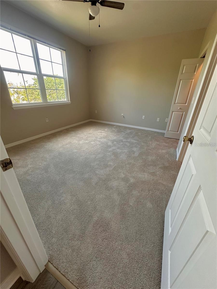 HAMPTONS/METROWEST - Residential Lease